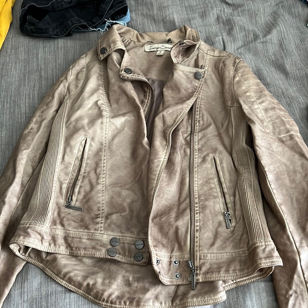 Leather jacket